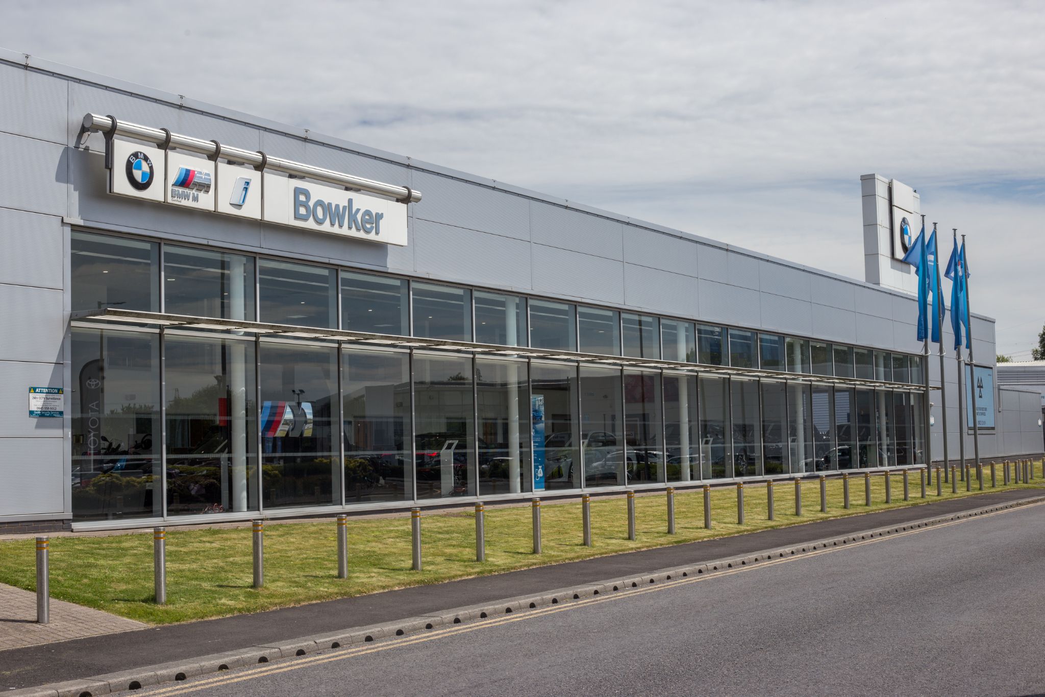 Bowker BMW Blackburn Car dealership in Blackburn AutoTrader